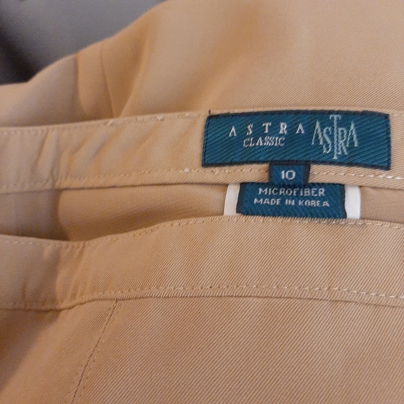 Astra Classic Y2K Camel Tan Skirt EUC - Picture 3 of 7